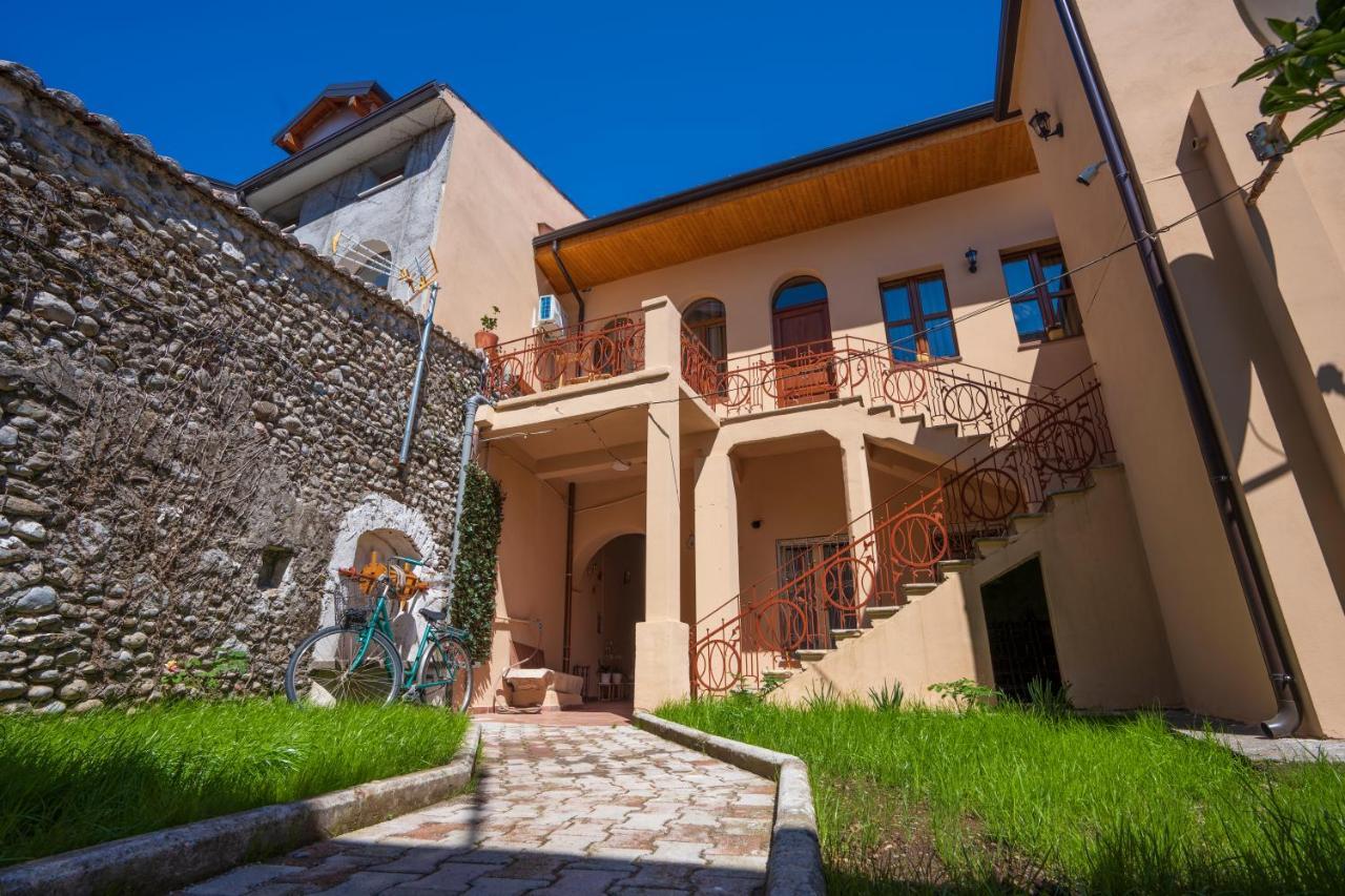 Art Rooms Gjuhadol Shkoder Exterior photo