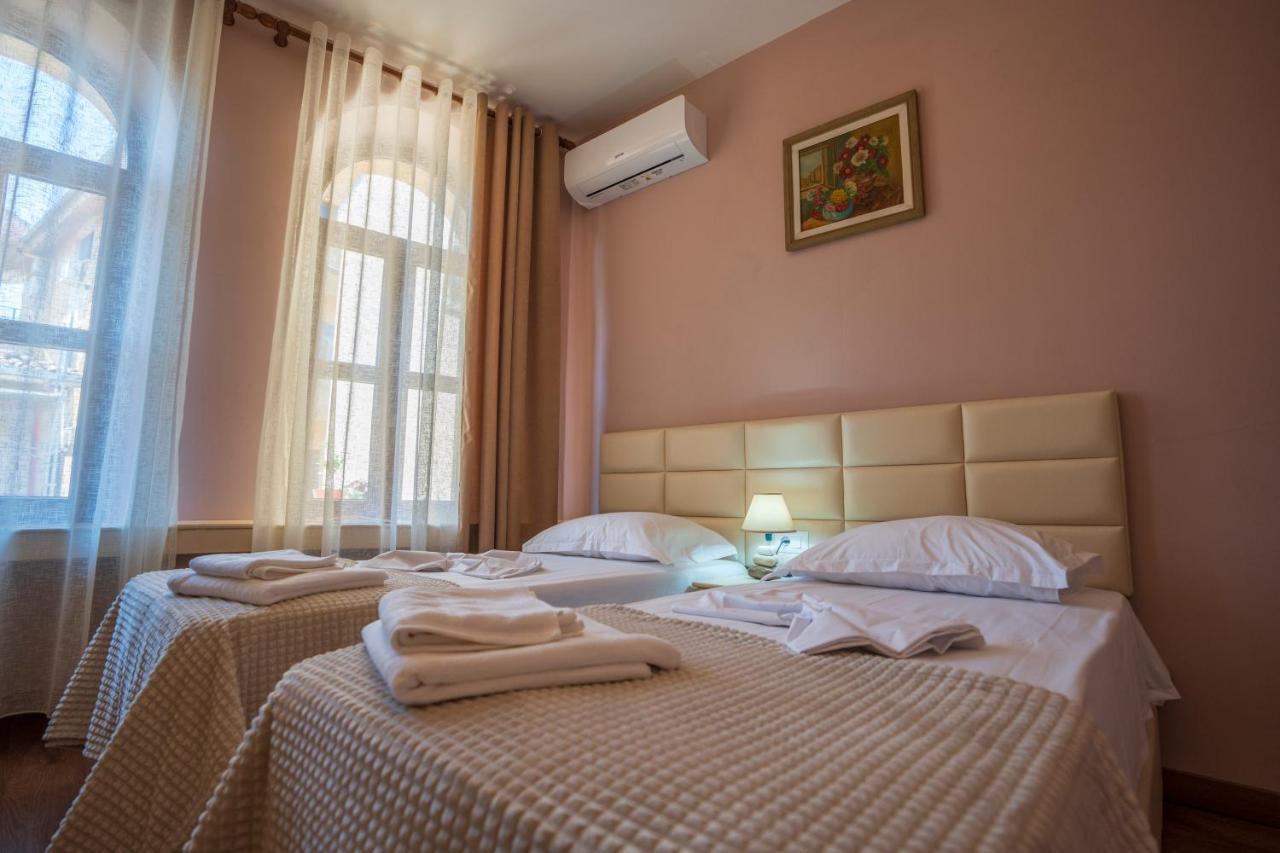 Art Rooms Gjuhadol Shkoder Exterior photo