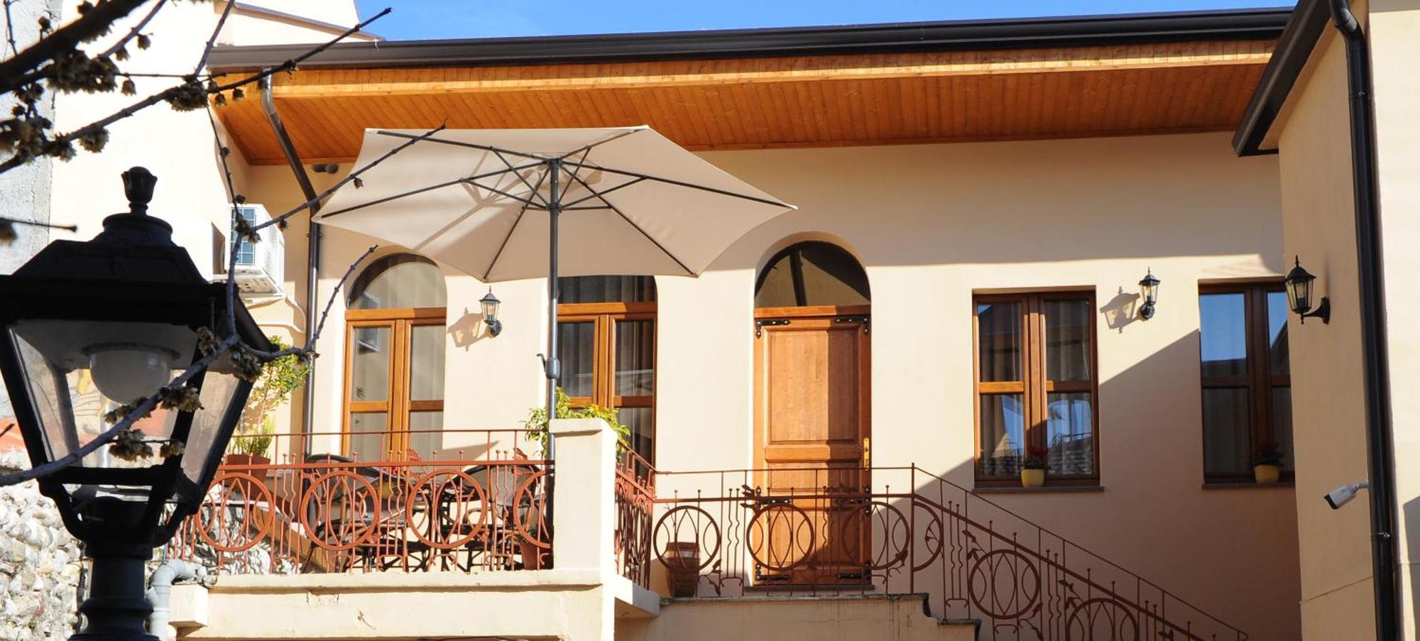 Art Rooms Gjuhadol Shkoder Exterior photo